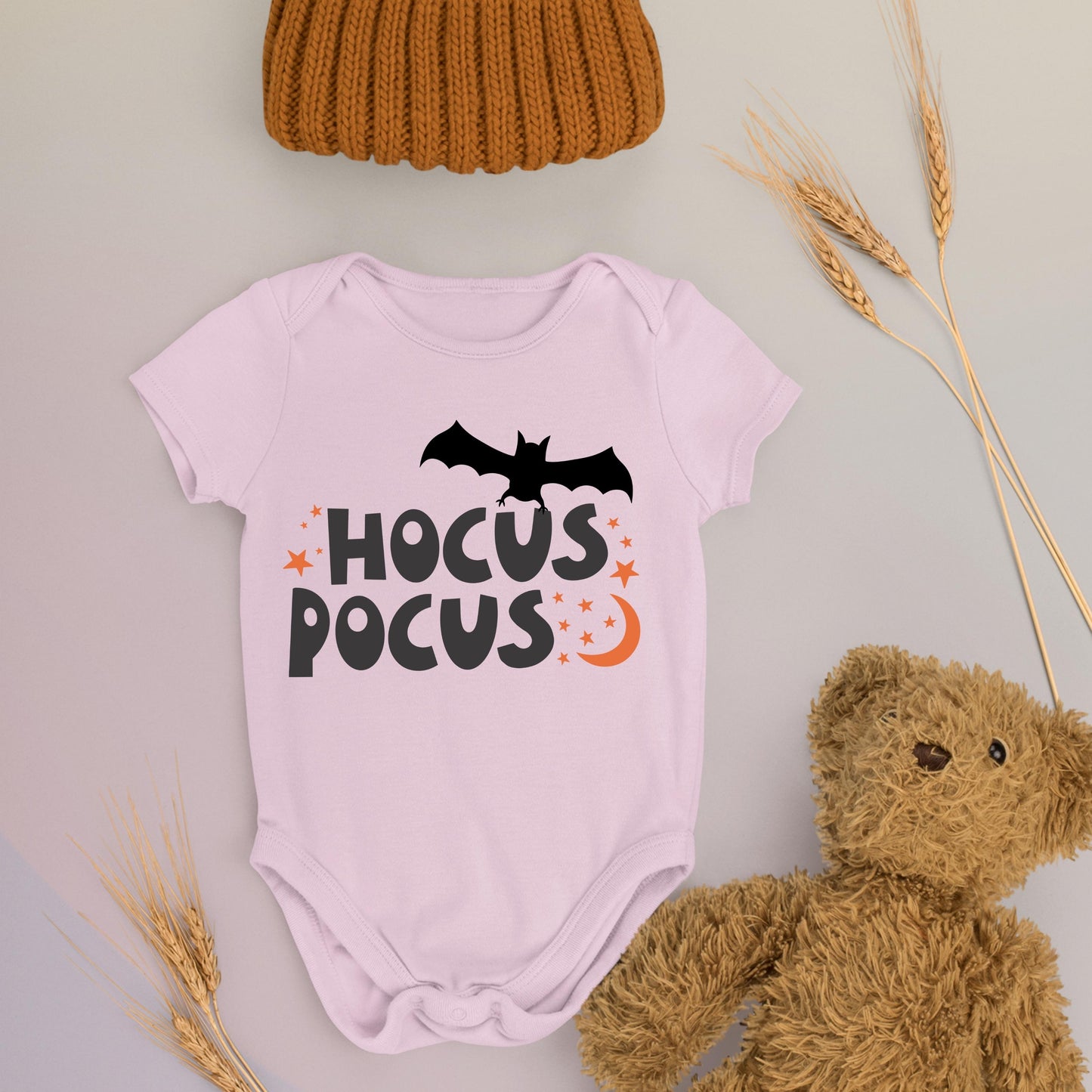 Hocus Pocus cute Halloween theme bat design for baby Halloween bodysuit/ onesies.